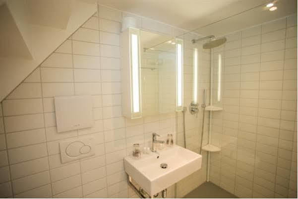 Inn Le Charlot Vevey